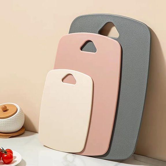 Plastic Kitchen Cutting Board Set (3-Piece)
